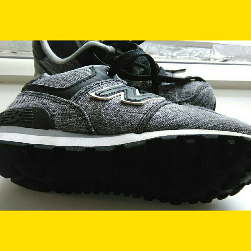 Kid Shoes - Picture 2 of 2